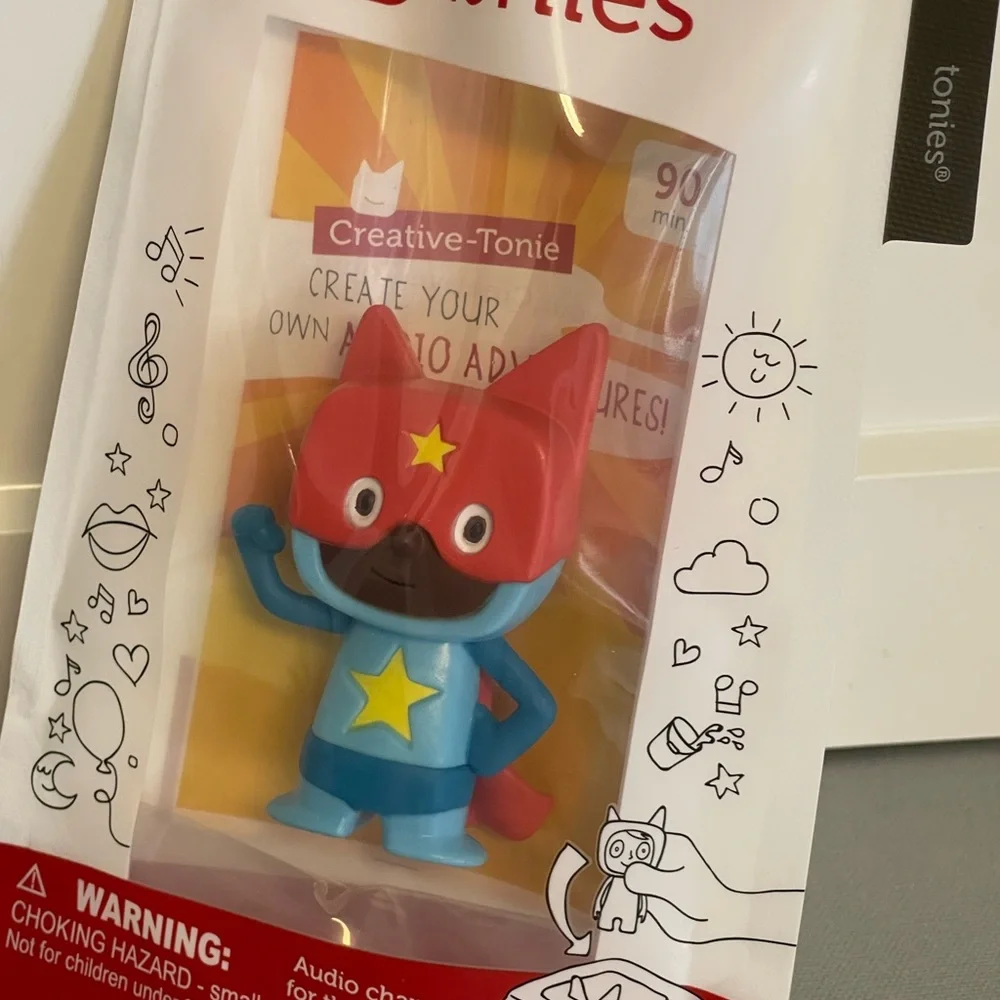 Tonies Red & Blue Superhero Creative-Tonie New Recordable Character NIP Sealed